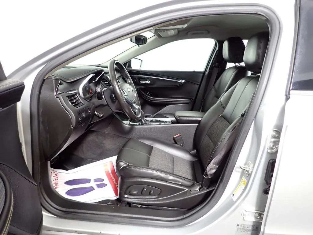 Chevrolet Impala photo 17