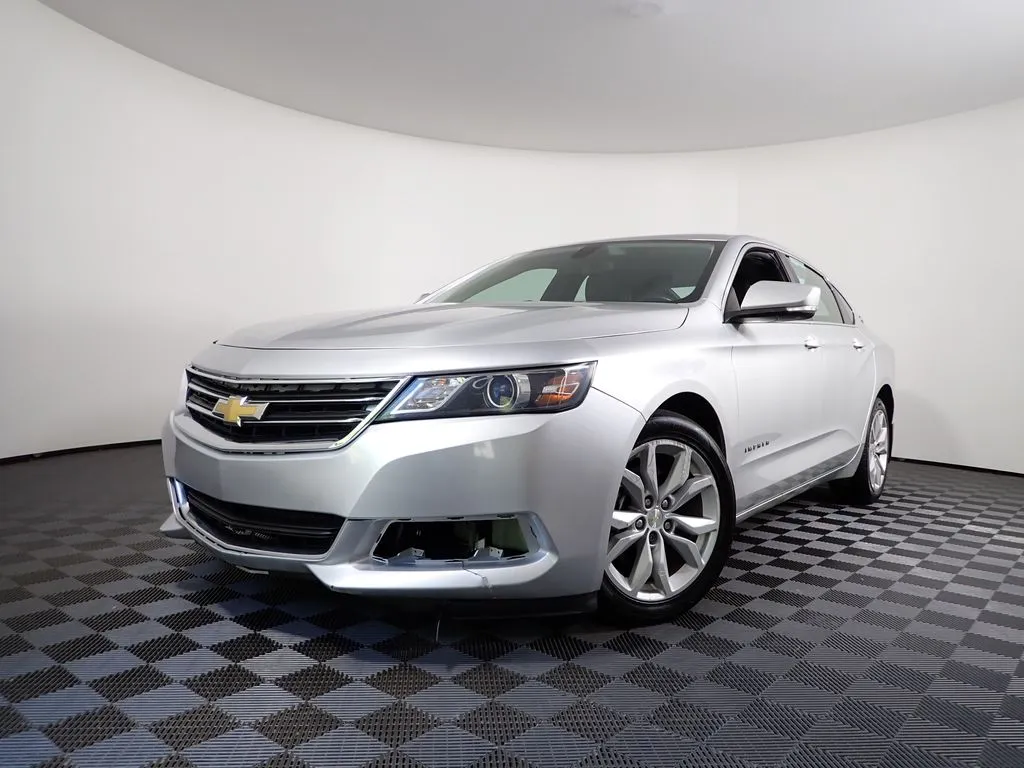 Chevrolet Impala photo 2