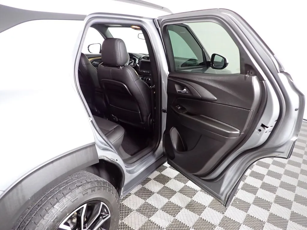 Chevrolet Trailblazer photo 33