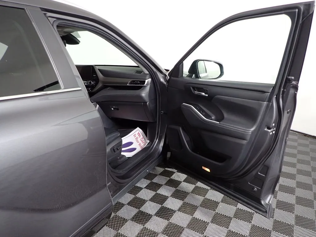 Toyota Highlander photo 38