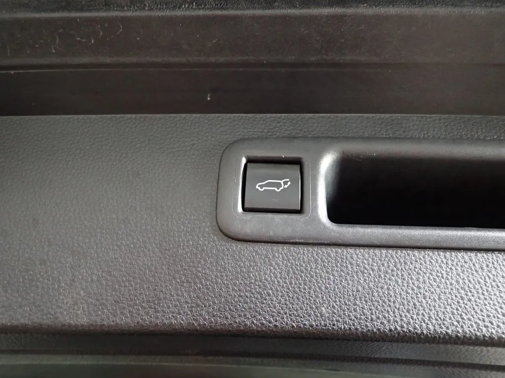 Toyota Highlander photo 16