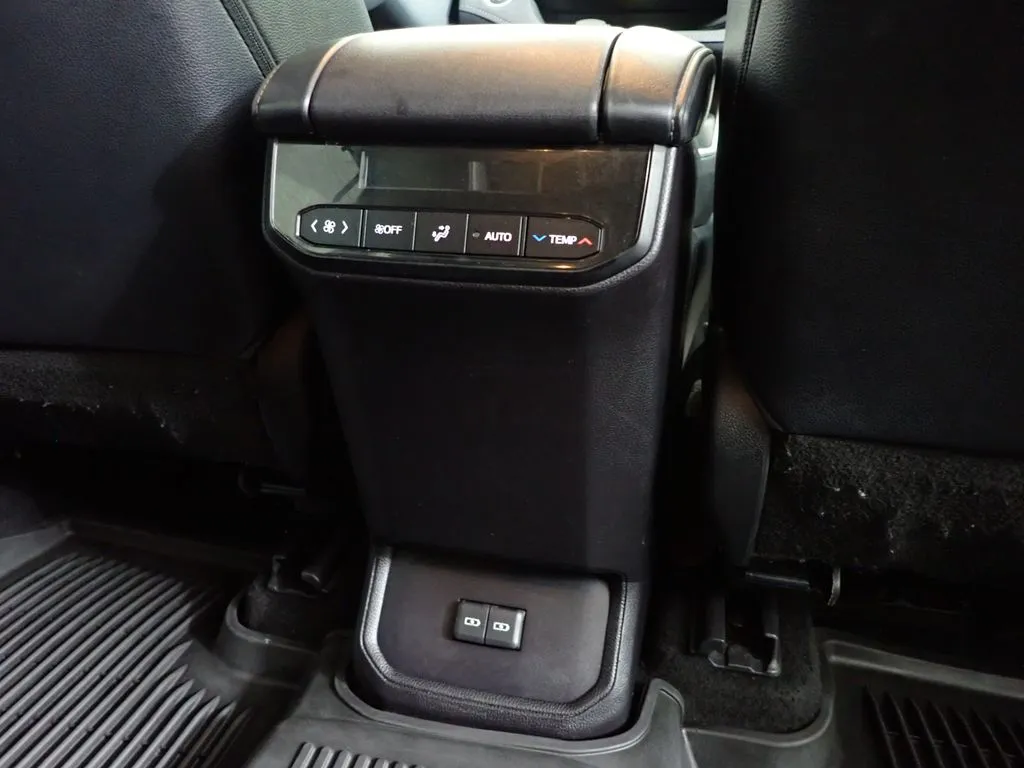 Toyota Highlander photo 37