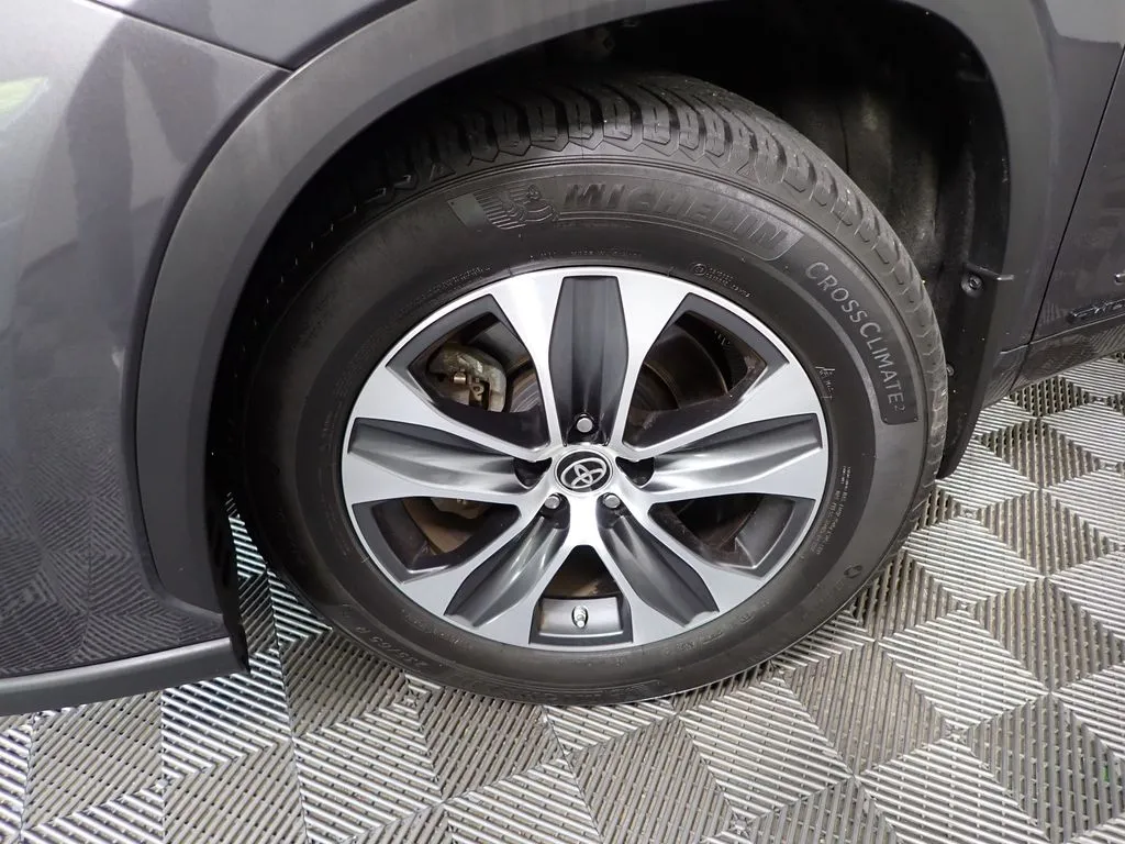 Toyota Highlander photo 42