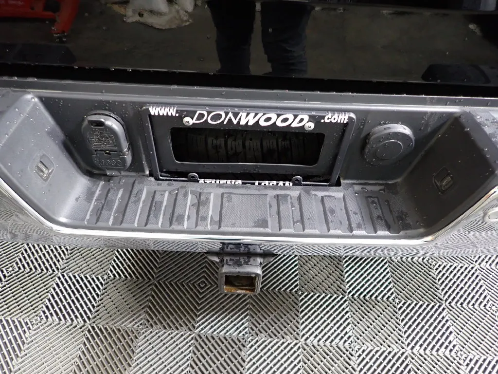 Chevrolet Silverado photo 17