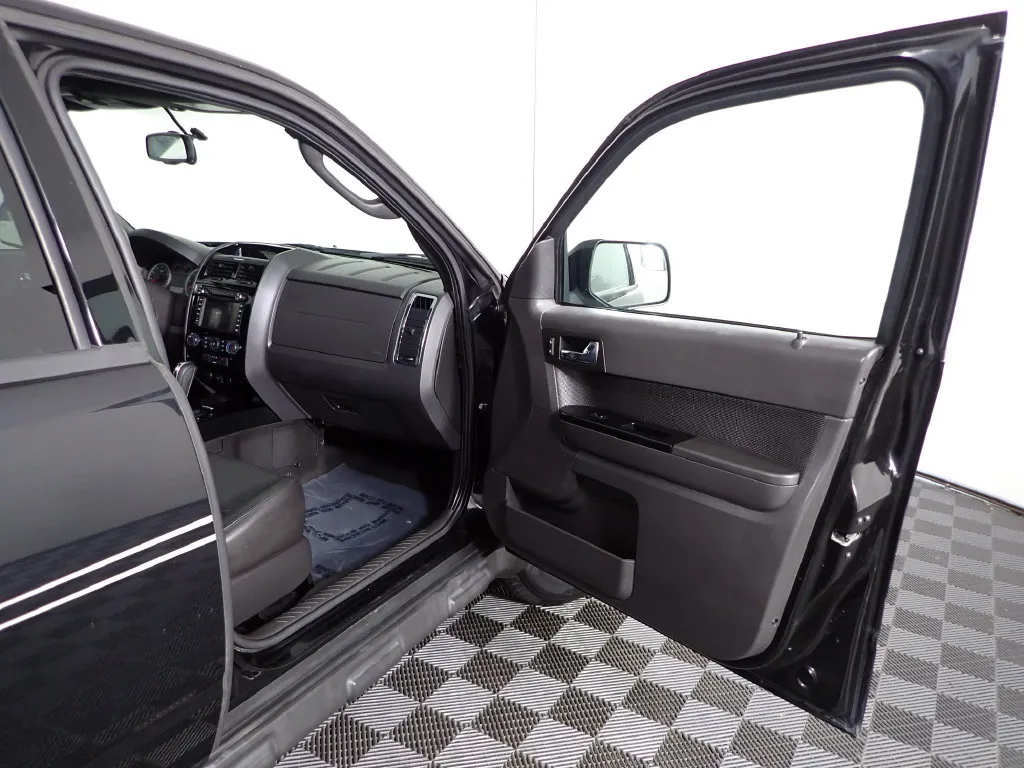 Ford Escape photo 35