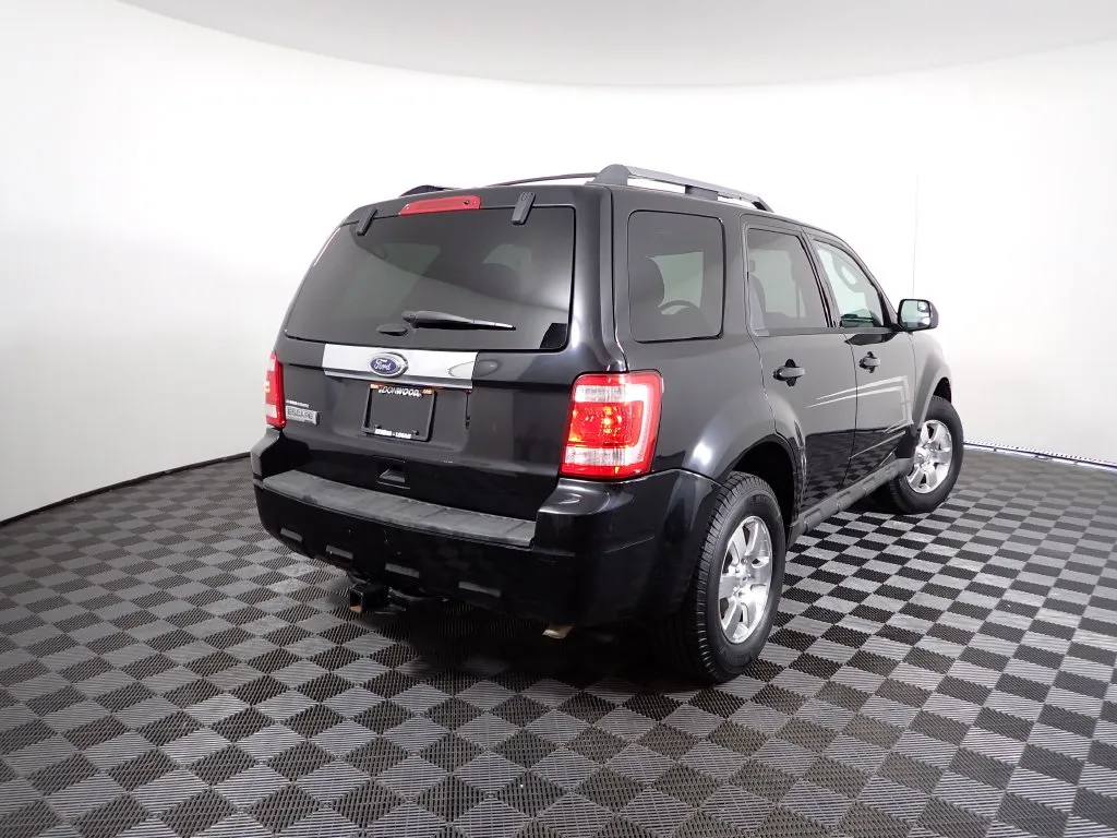 Ford Escape photo 17