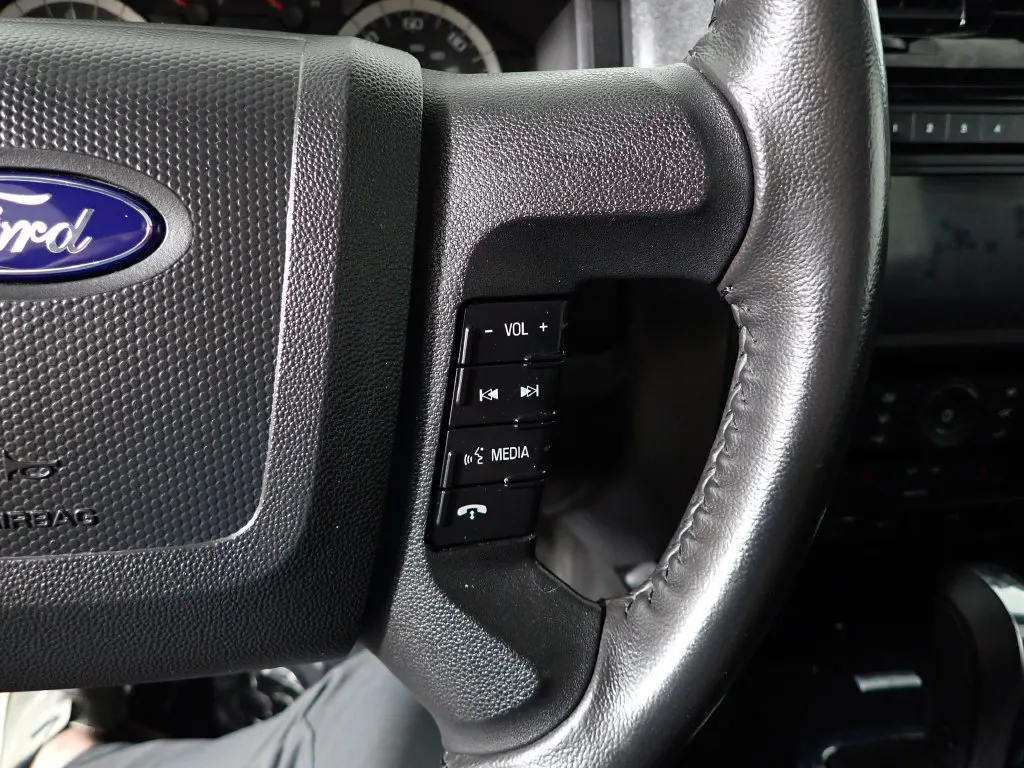 Ford Escape photo 28