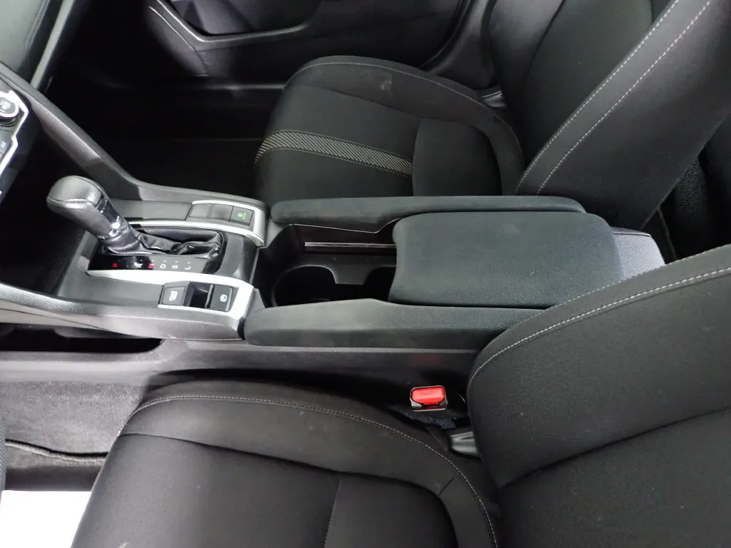 Honda Civic photo 25