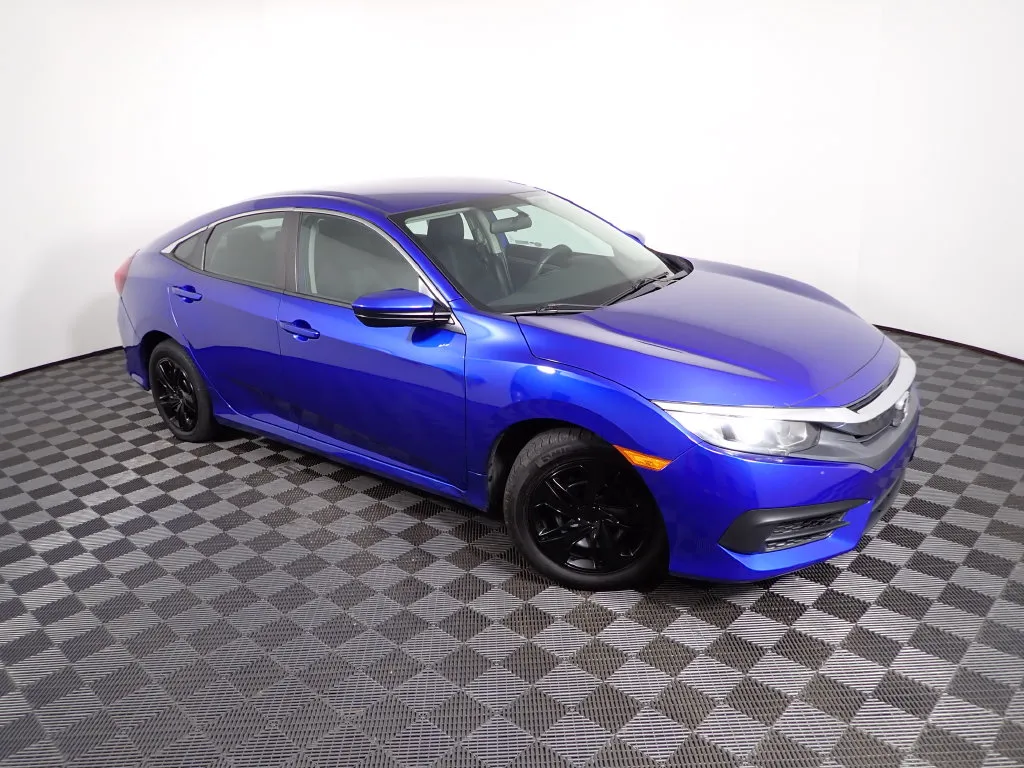 Honda Civic photo 5