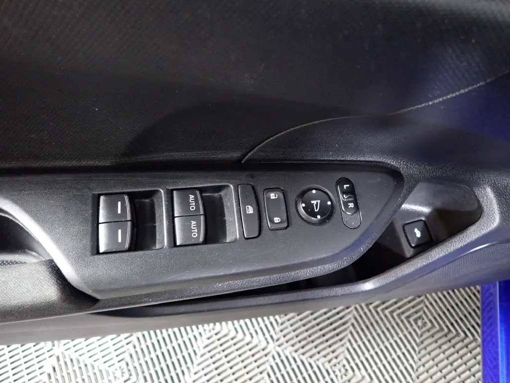Honda Civic photo 16