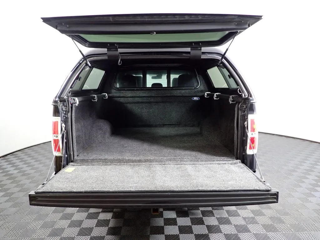 Ford F-150 photo 17