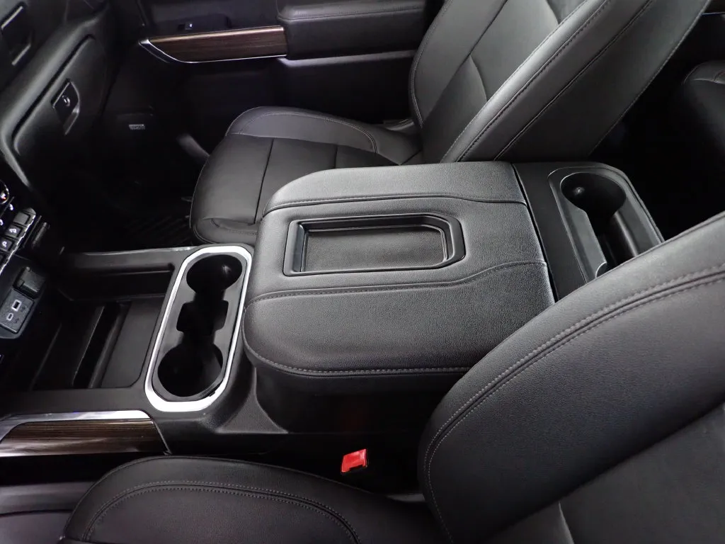 Chevrolet Silverado photo 30