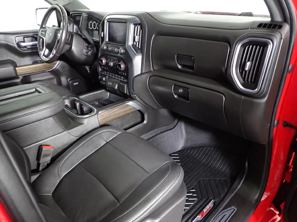 Chevrolet Silverado photo 38