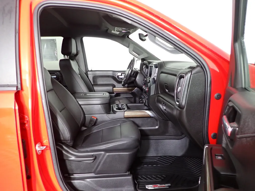Chevrolet Silverado photo 37