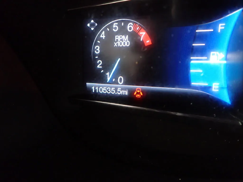 Ford Explorer photo 47