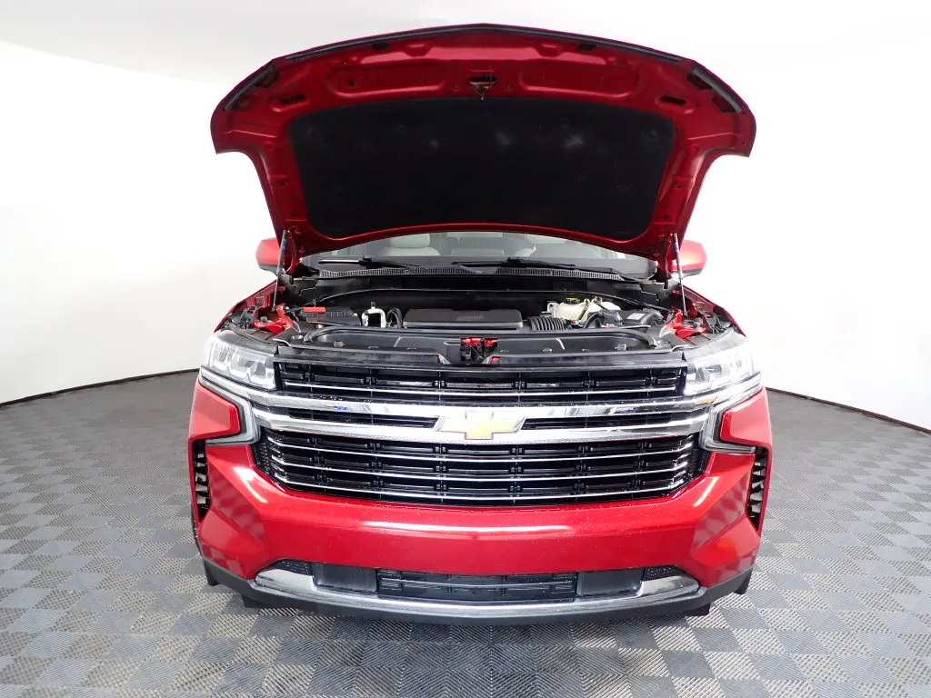 2021 Chevrolet Suburban LT - Photo 46