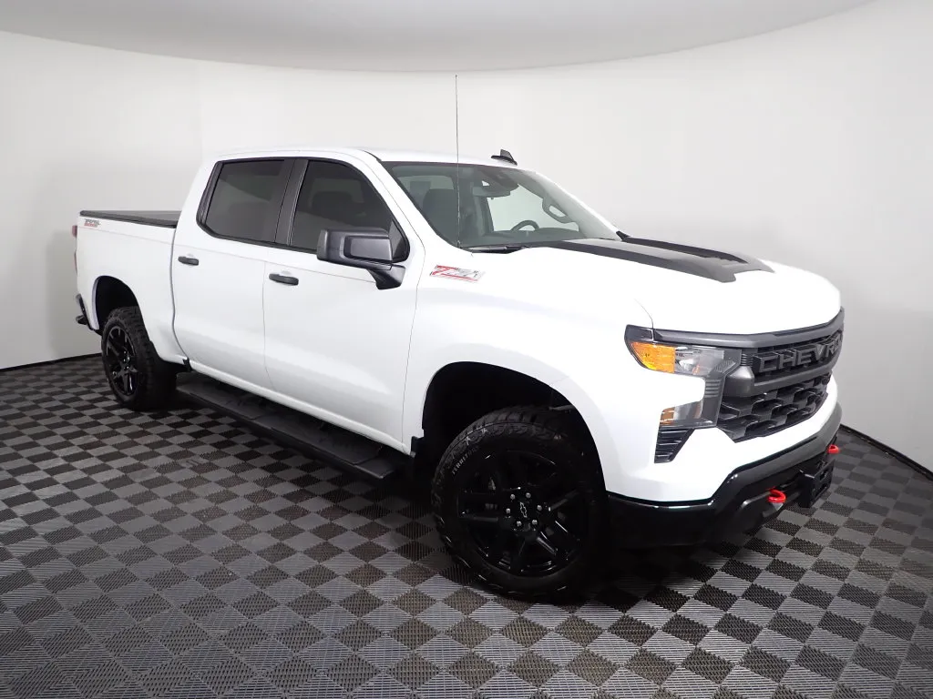 Chevrolet Silverado photo 7