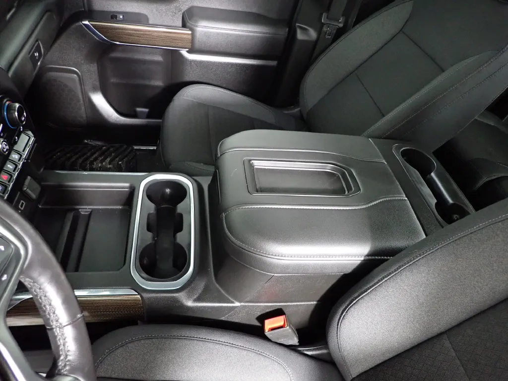 Chevrolet Silverado photo 28