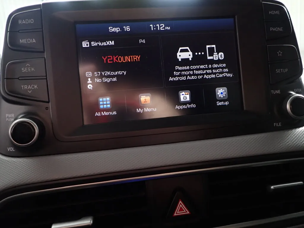 Hyundai Kona photo 3