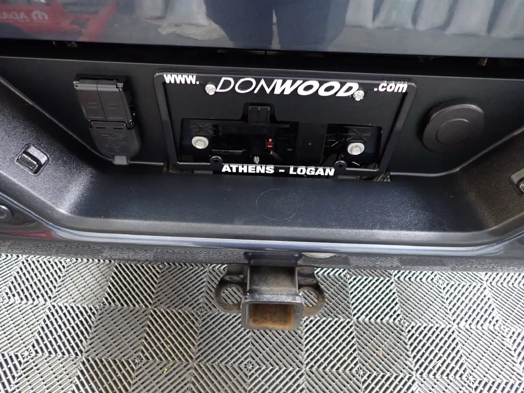 Chevrolet 3500HD photo 16