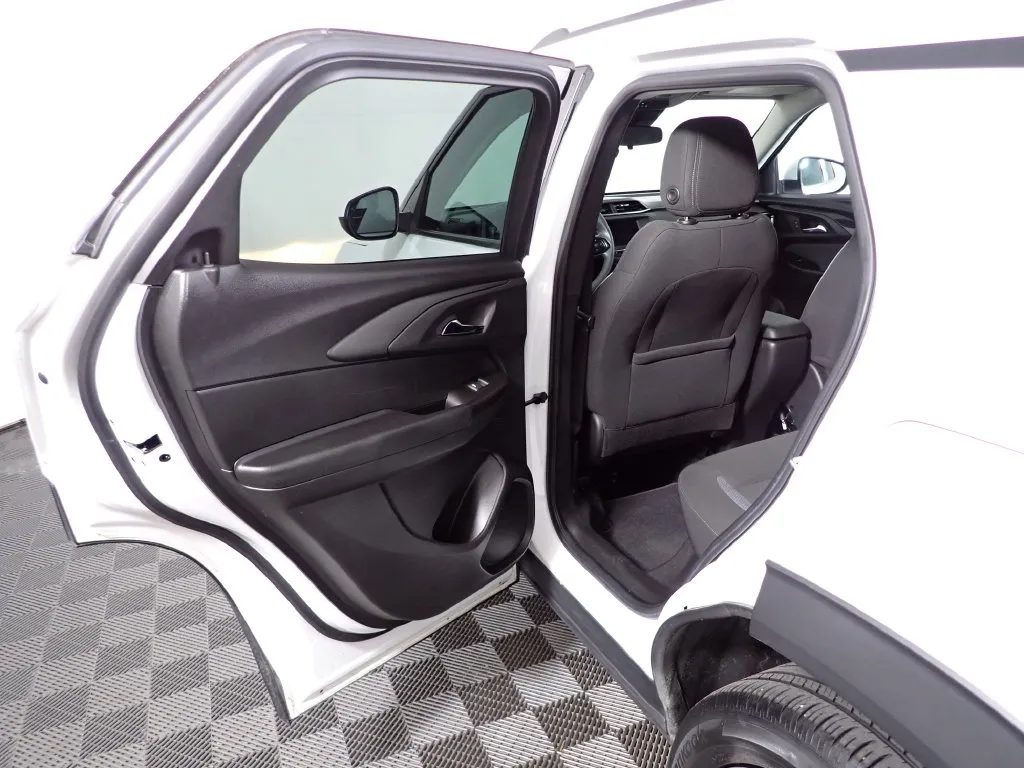 Chevrolet Trailblazer photo 32