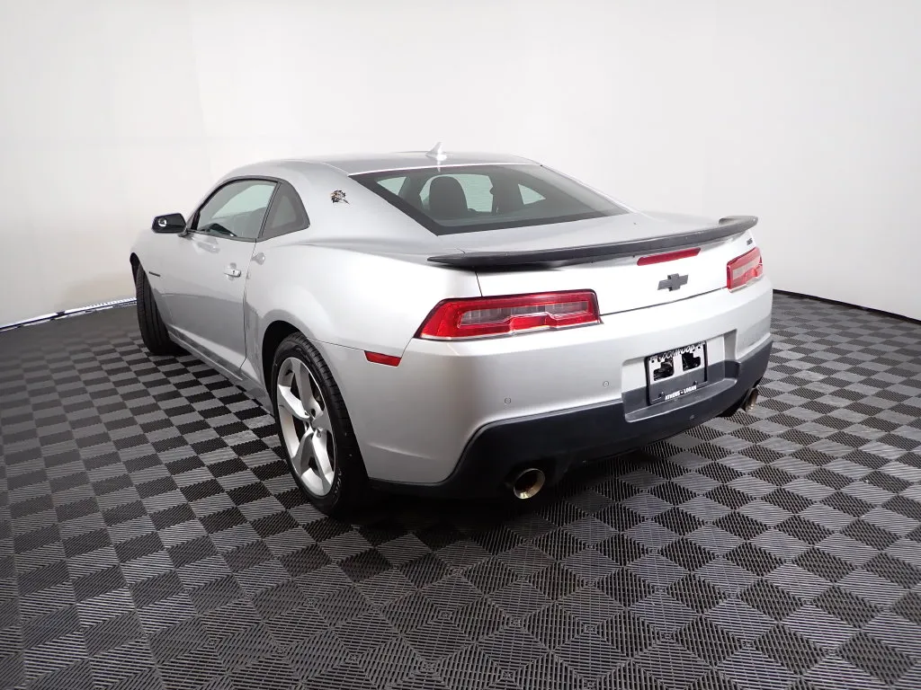 Chevrolet Camaro photo 11