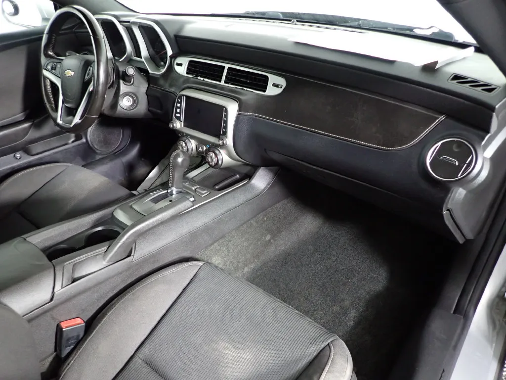 Chevrolet Camaro photo 31