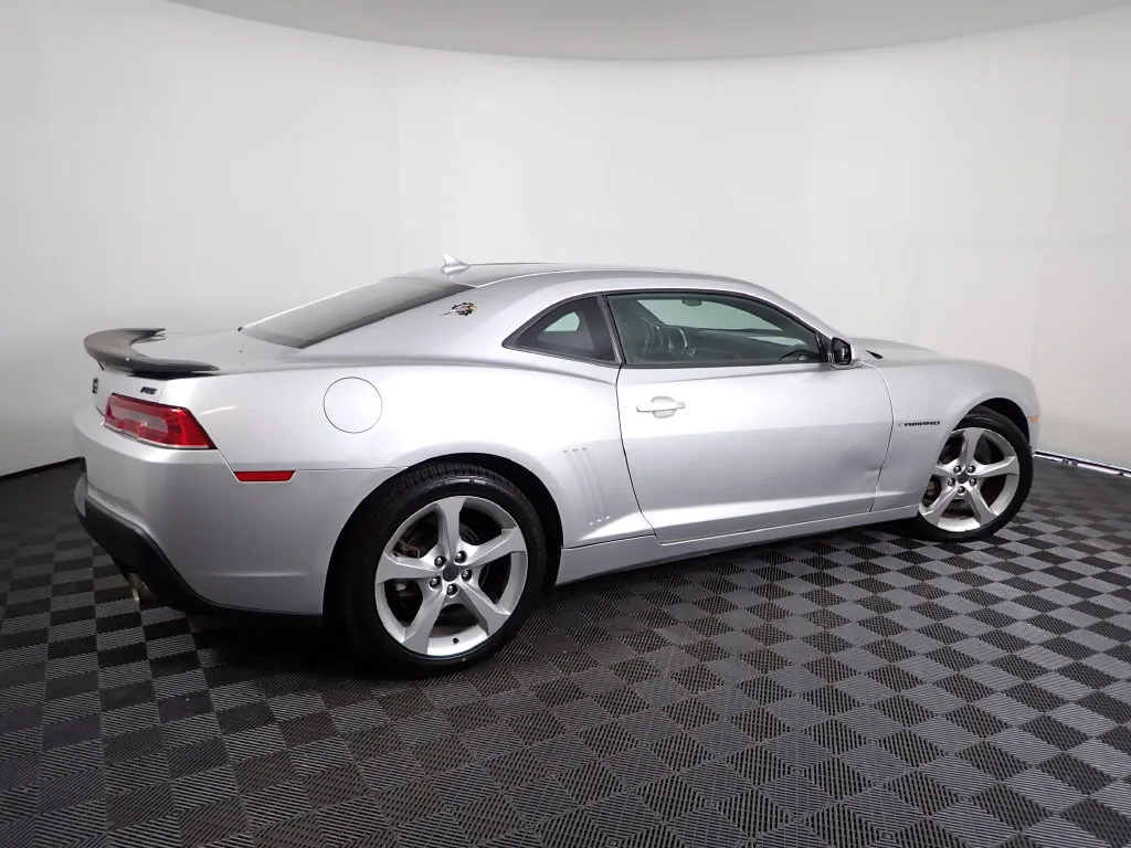 Chevrolet Camaro photo 16