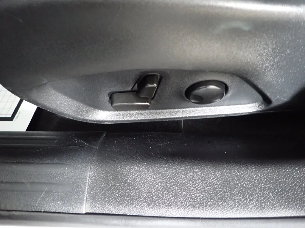 Jeep Compass photo 21