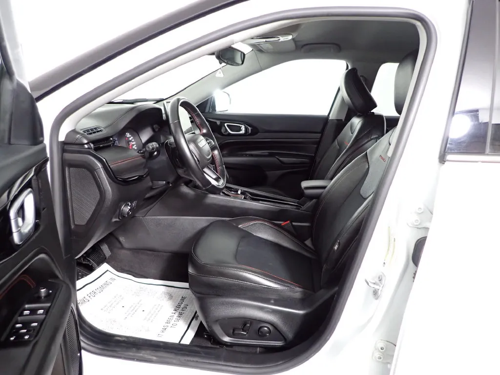Jeep Compass photo 19