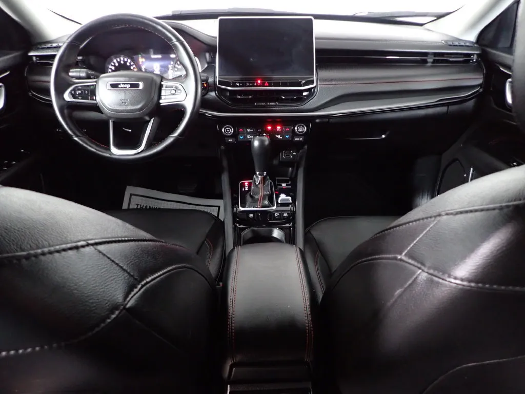Jeep Compass photo 29