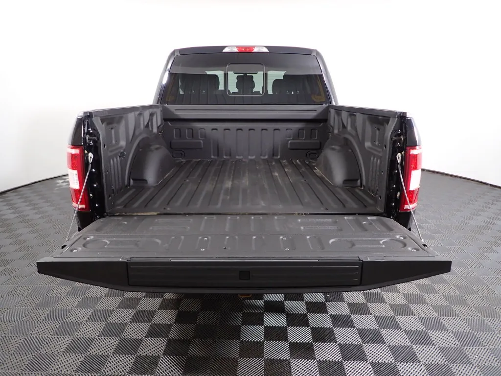 Ford F-150 photo 16