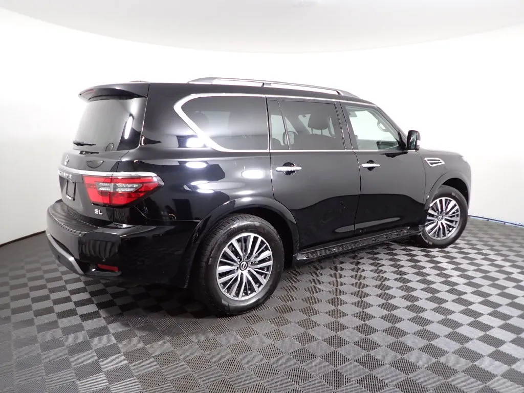 Nissan Armada photo 22