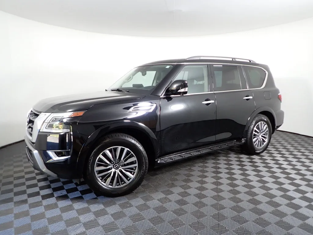 Nissan Armada photo 14