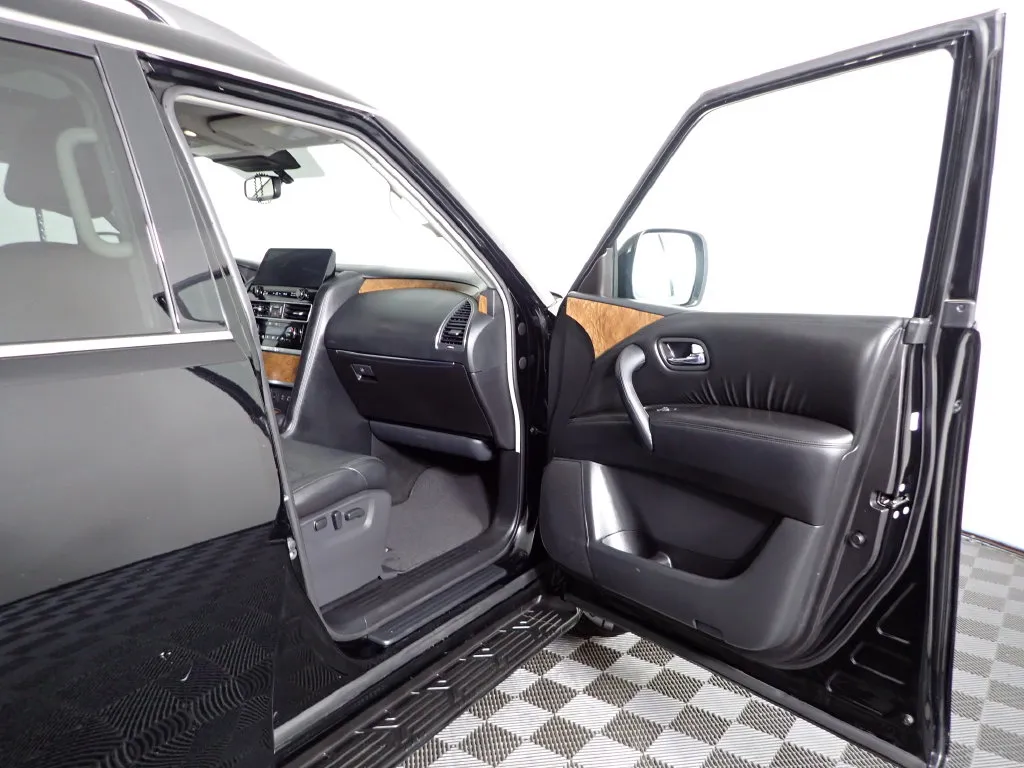 Nissan Armada photo 42