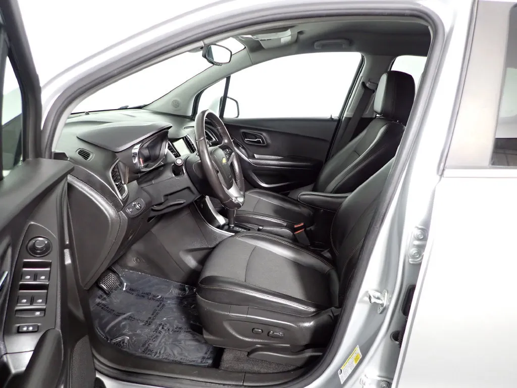 Chevrolet Trax photo 16