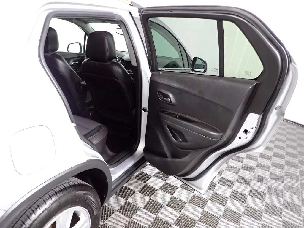 Chevrolet Trax photo 28