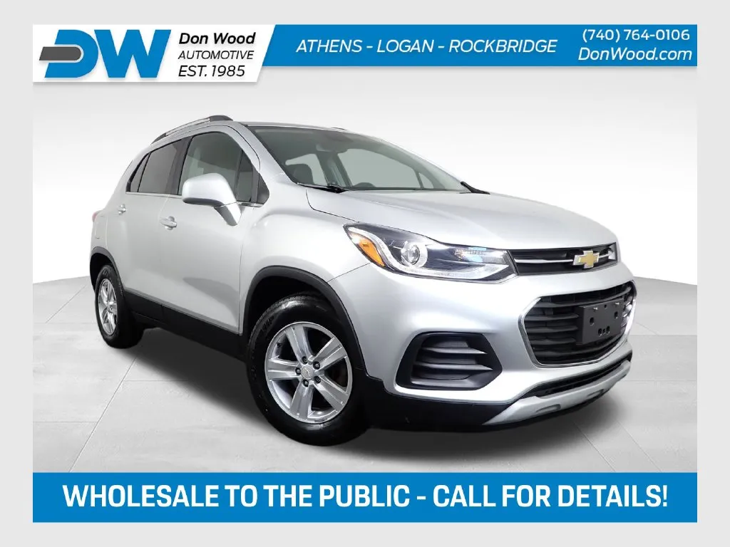 Silver 2019 Chevrolet Trax LT for sale in Logan, OH