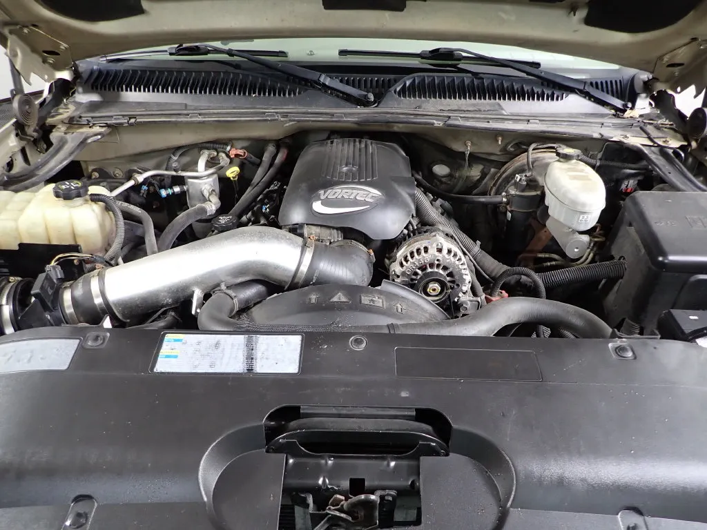 Chevrolet Silverado photo 35