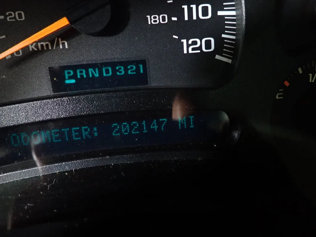 Chevrolet Silverado photo 36