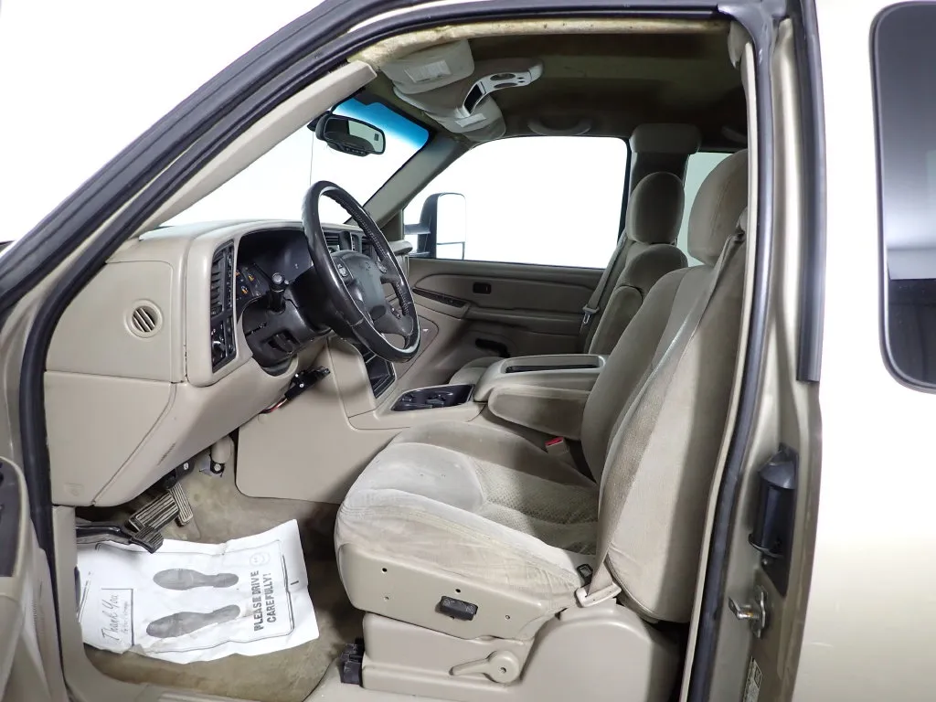 Chevrolet Silverado photo 19