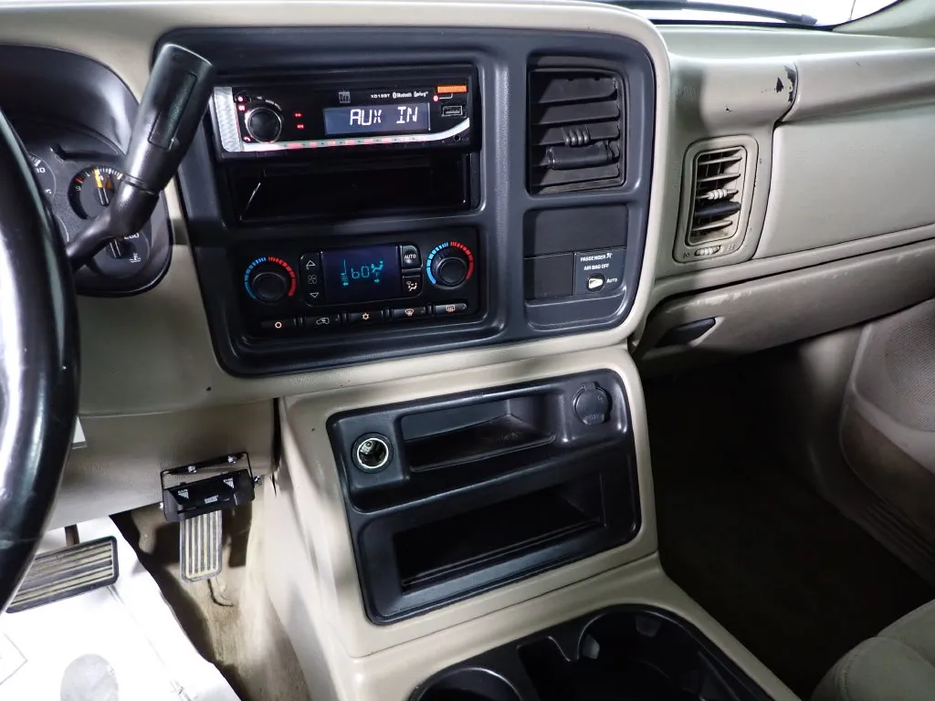 Chevrolet Silverado photo 26
