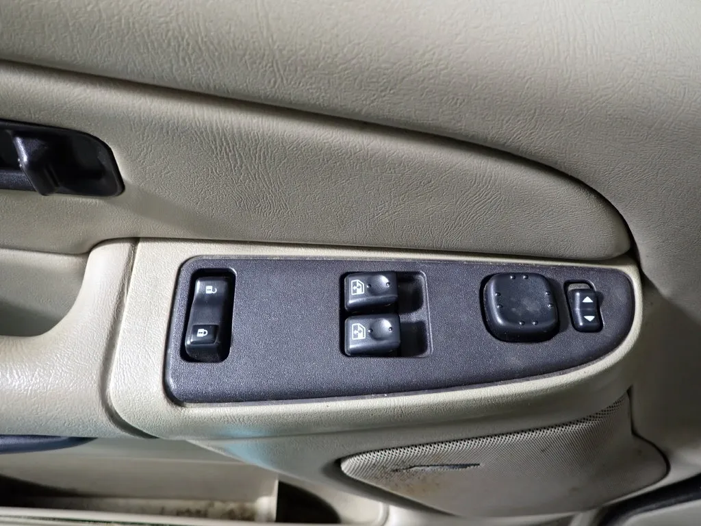 Chevrolet Silverado photo 18