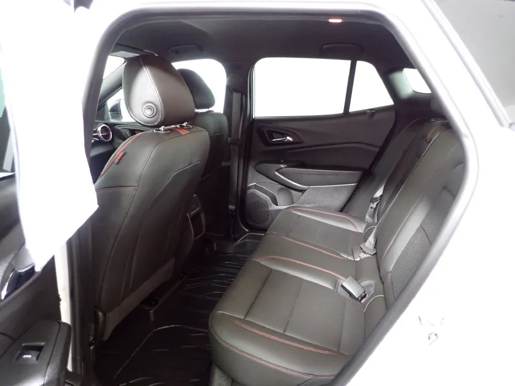 Chevrolet Trax photo 30