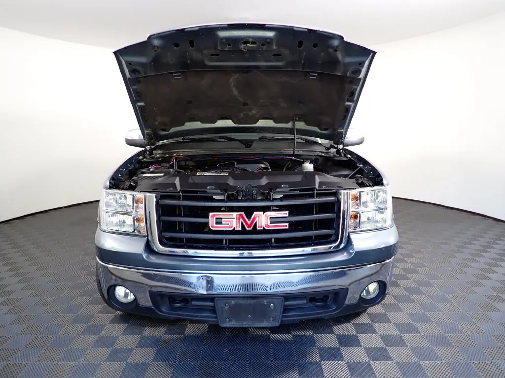 GMC Sierra photo 32