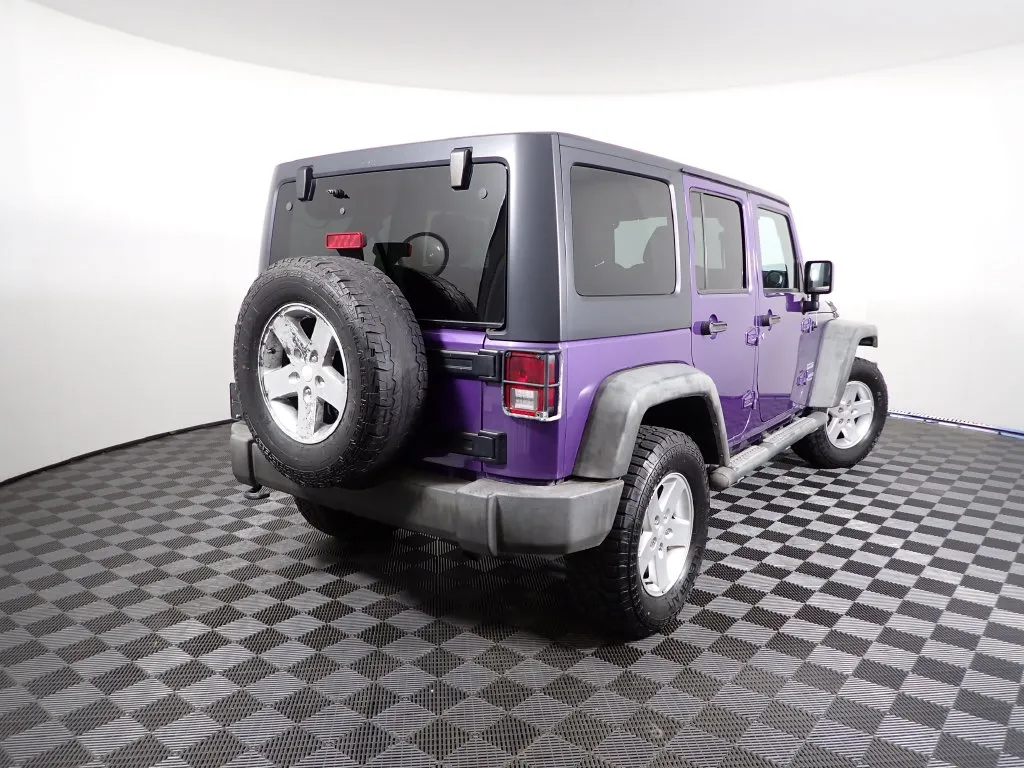 Jeep Wrangler photo 15