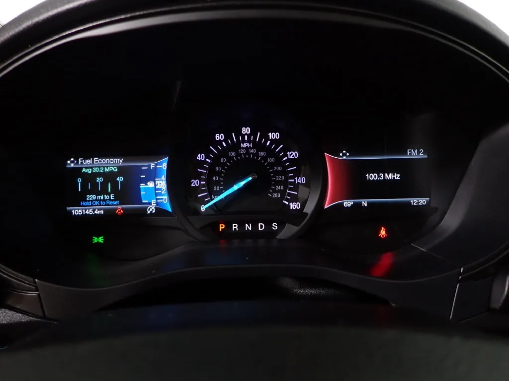 Ford Fusion photo 25