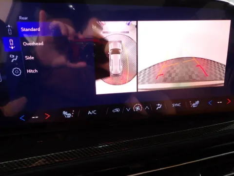 More photos of 2027 Chevrolet Traverse Z71 at Don Wood Chevrolet, OH