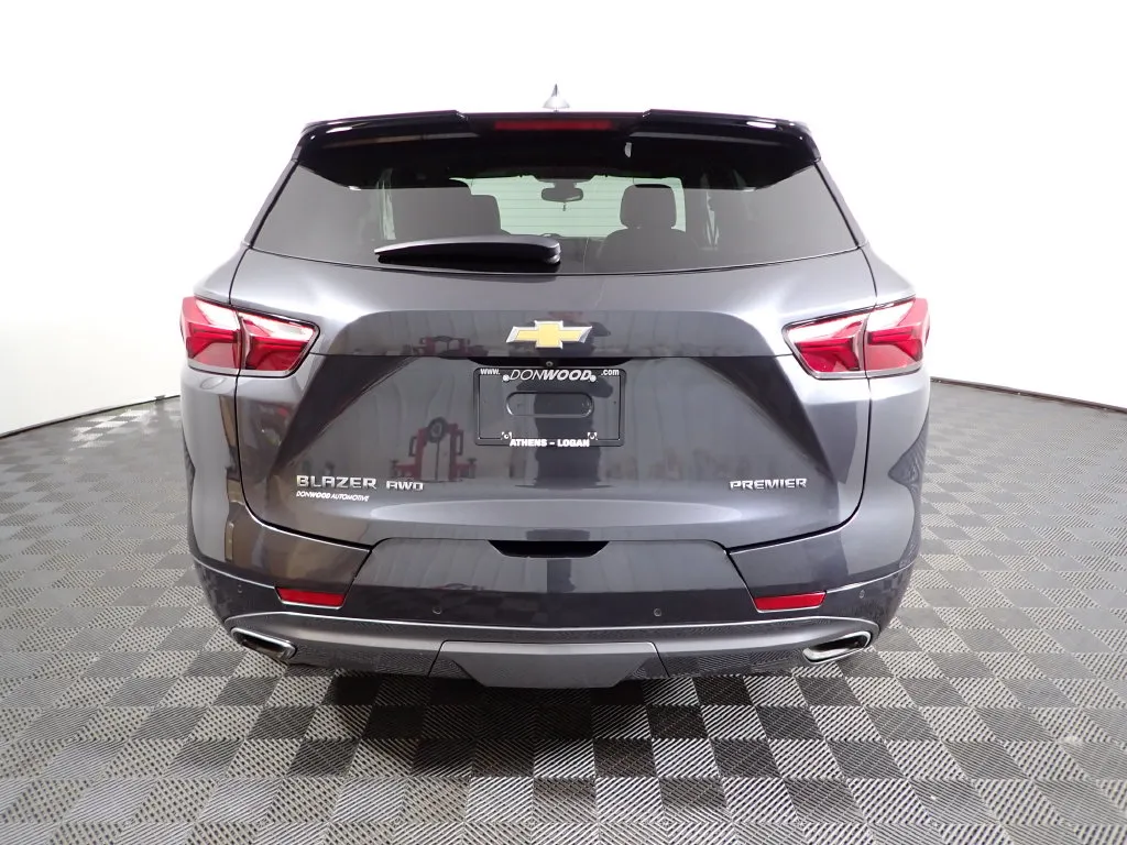 Chevrolet Blazer photo 14
