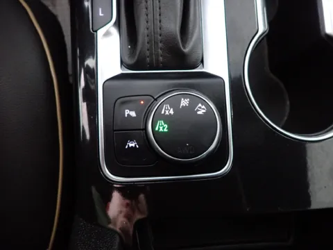 More photos of 2022 Chevrolet Blazer Premier at Don Wood Chevrolet, OH